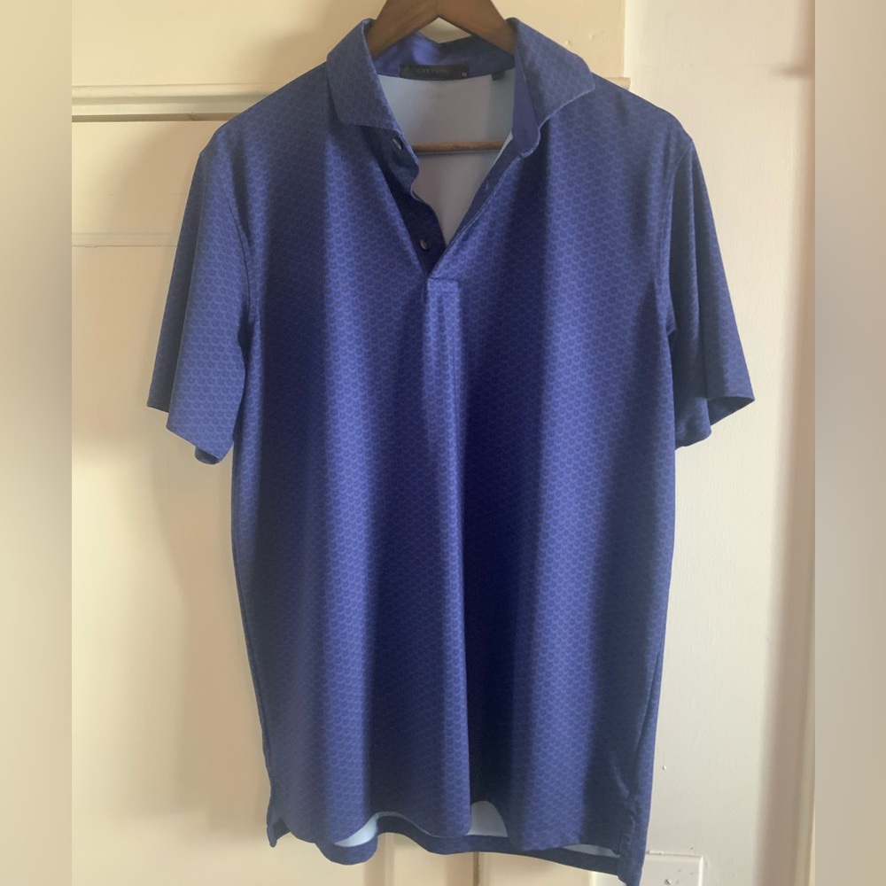 Greyson Three Button Polo Size Medium